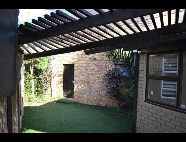 3 BEDROOM CLUSTER FOR SALE IN DALPARK EXT 1